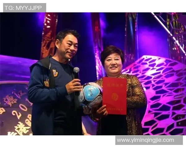 香港足球明星戴志伟的妻子是谁她的故事与生活揭秘